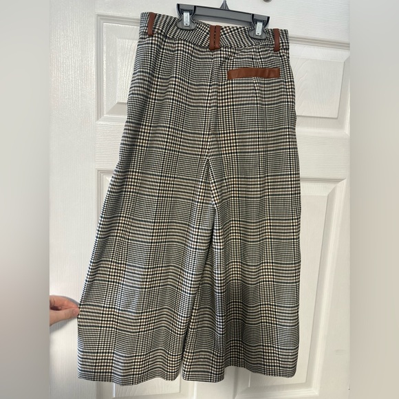 STAUD flared capris - Picture 2 of 8